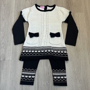 Black and White Knit top with Leggings size 3T